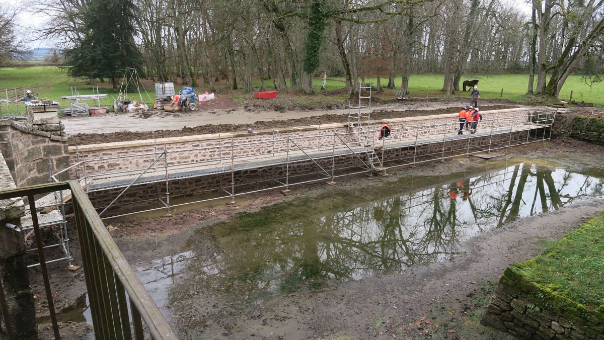 Lacour d'Arcenay - Château (21) [3]