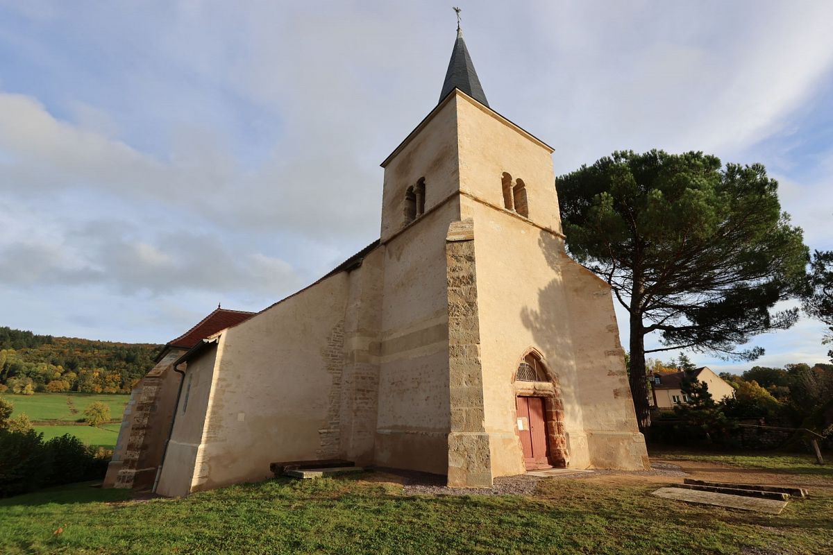 Bazoches - Eglise St-Hilaire (58) [1]