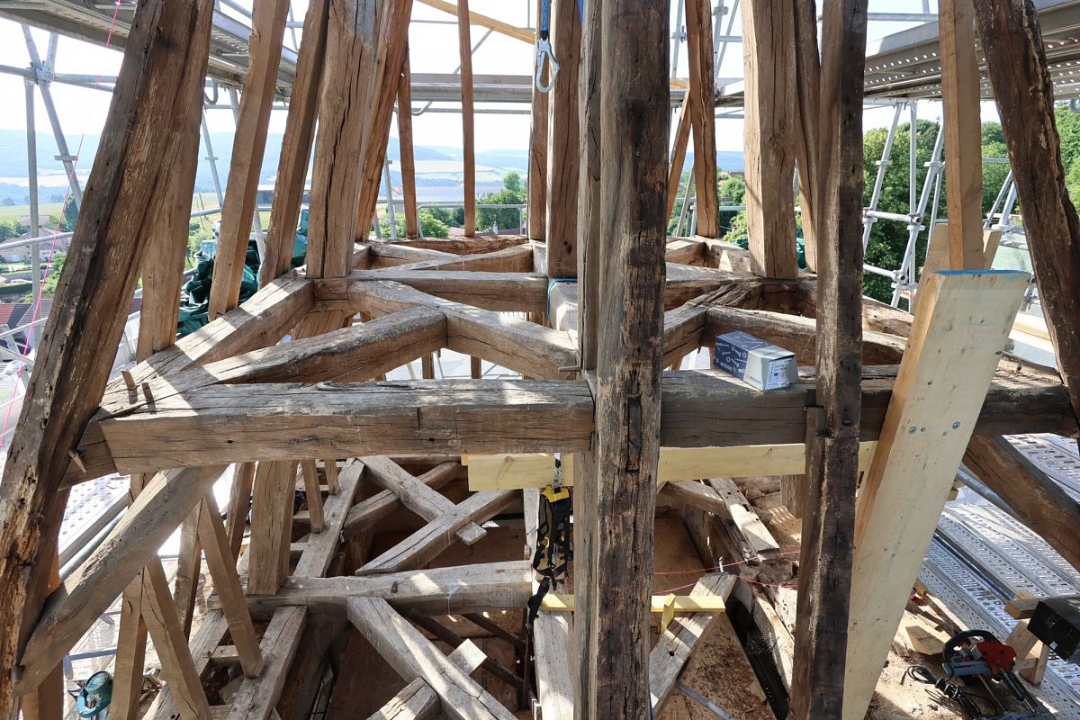 Urcy - Eglise Saint-Médard (21) [2]