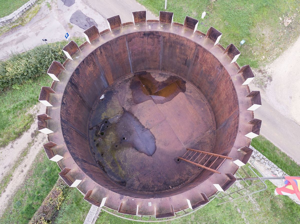 Nuars - Tour-Château d'eau (58) [2]