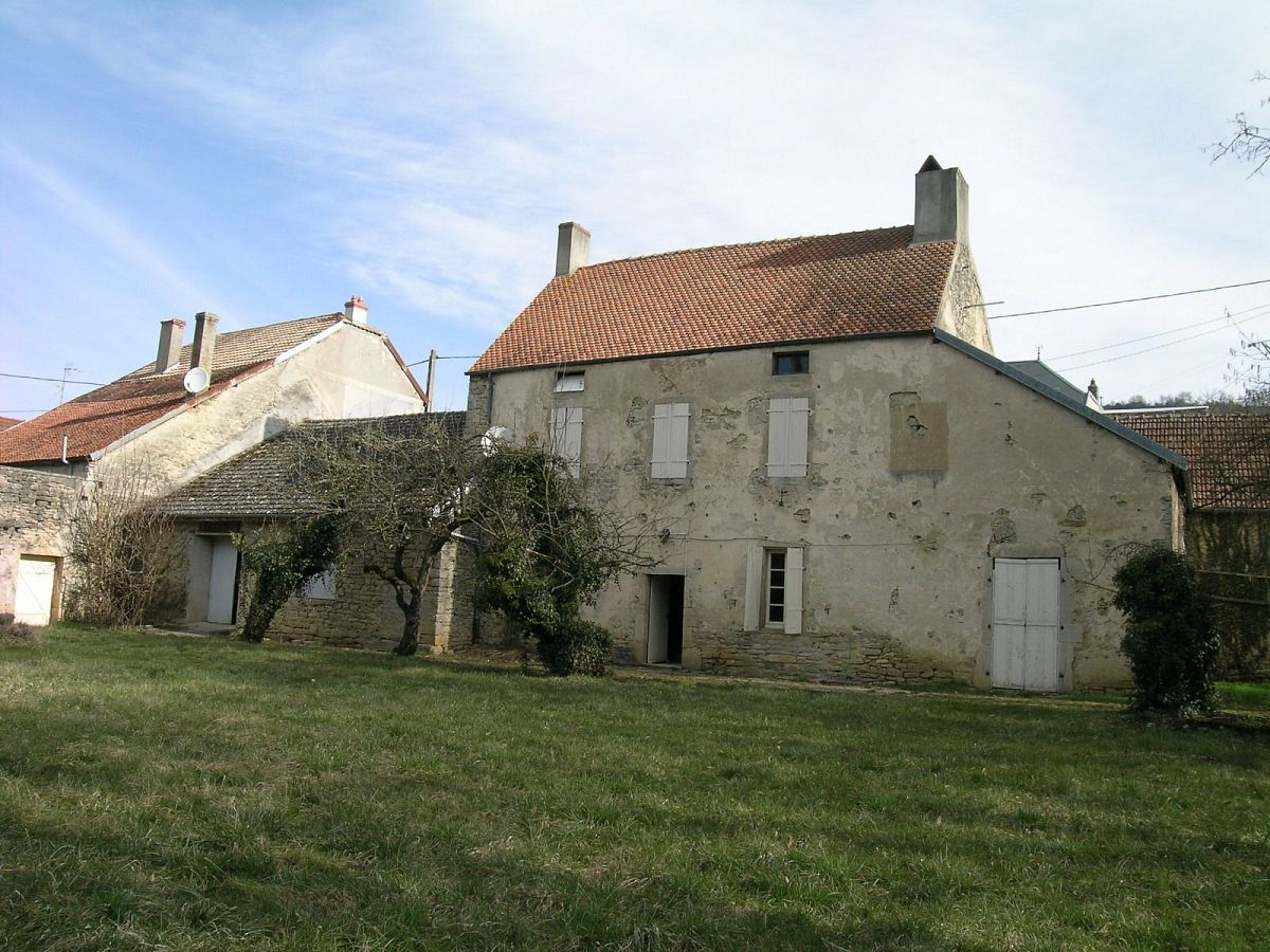 Grosbois-en-Montagne - Presbytère (21) [2]