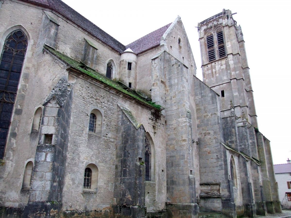 Noyers-sur-Serein - Eglise (89) [1]