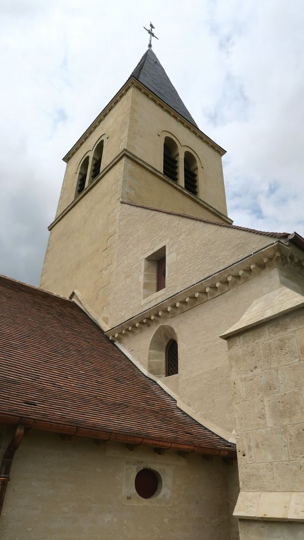 Poiseul-la-Ville-et-Laperrière - Eglise St-Victor (21) [1]