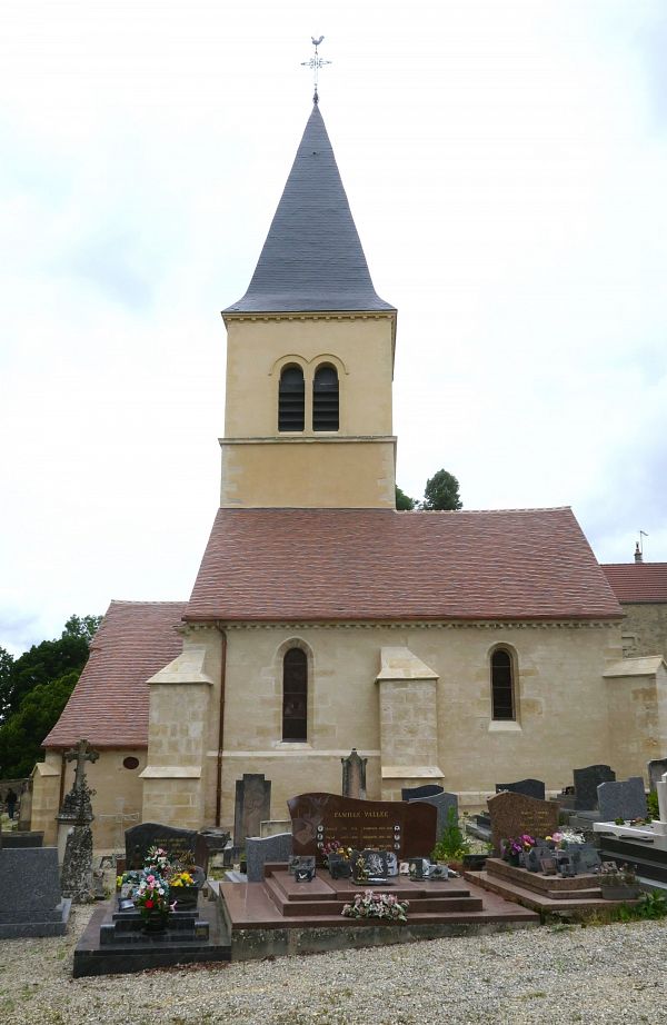 Poiseul-la-Ville-et-Laperrière - Eglise St-Victor (21) [2]