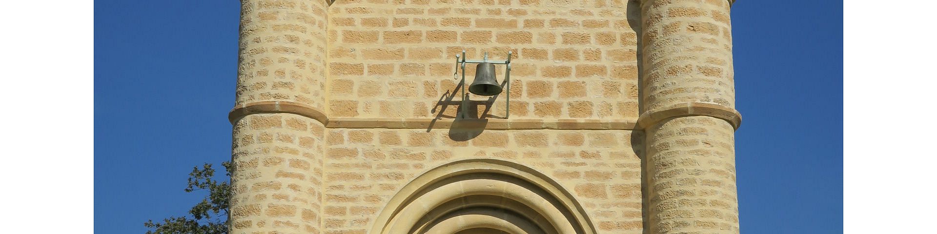 Menou - Chapelle Notre-Dame de la tête ronde (58)