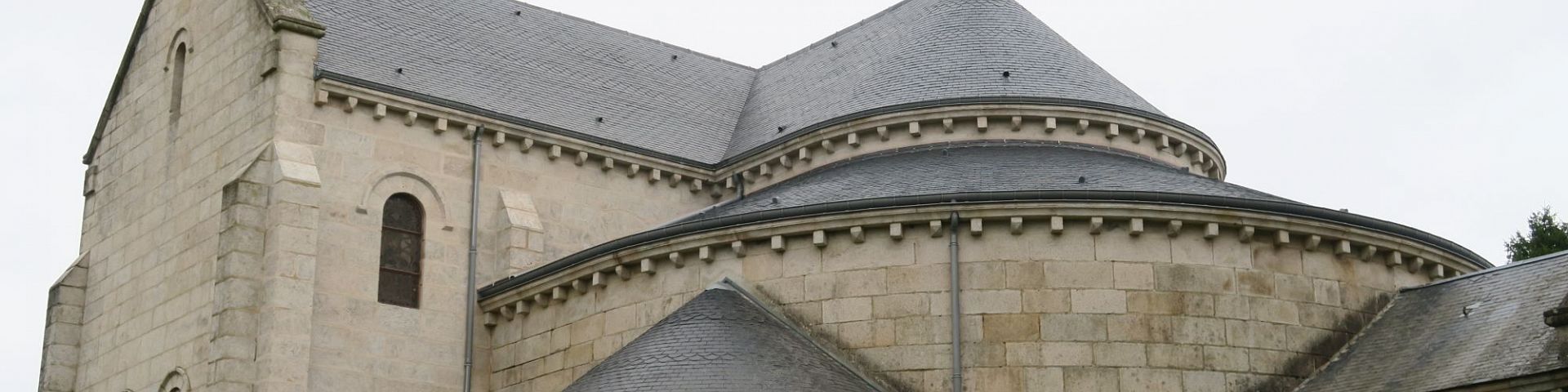 Dun-les-Places - Eglise Sainte Amélie (58)
