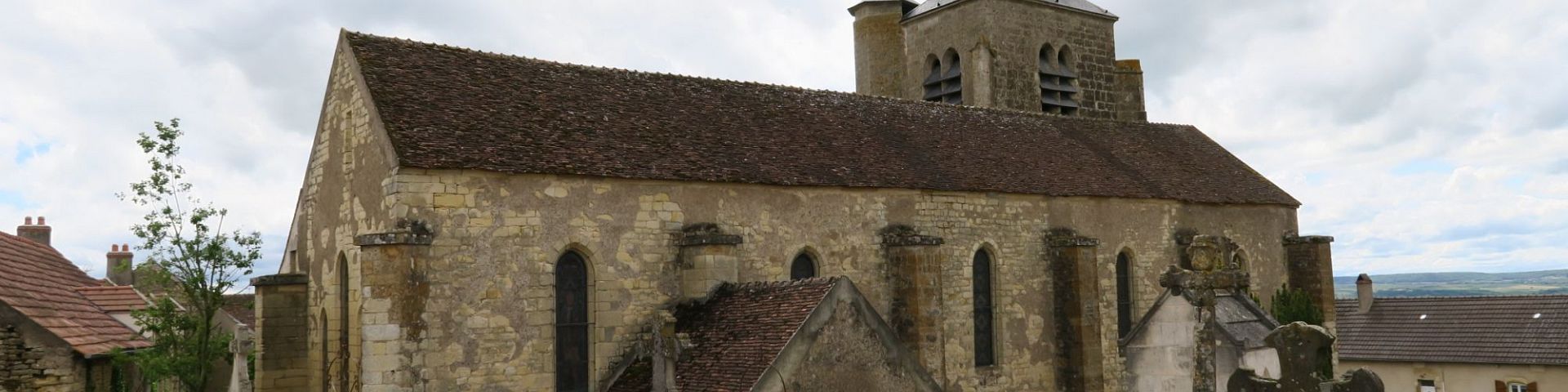 Saizy - Eglise St-Denis (58)